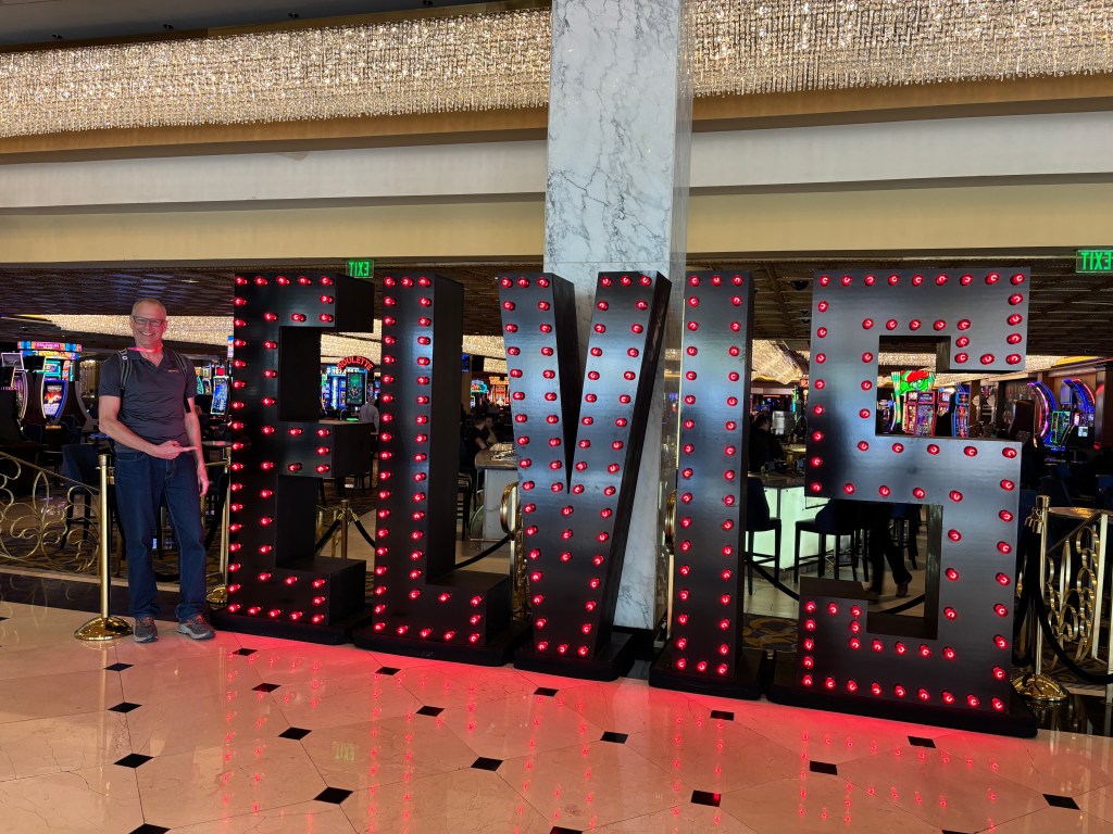 an eye on&nbsp;Vegas